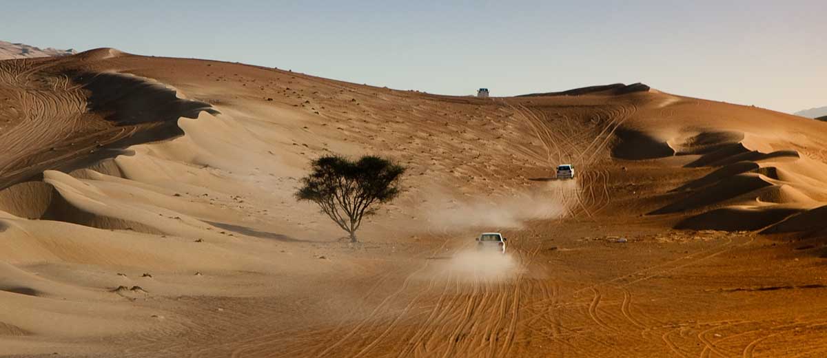 voyage_sur_mesure_sultanat_oman_decouvrir_dunes_desert