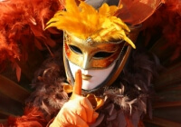 venise italie voyage groupe carnaval masque