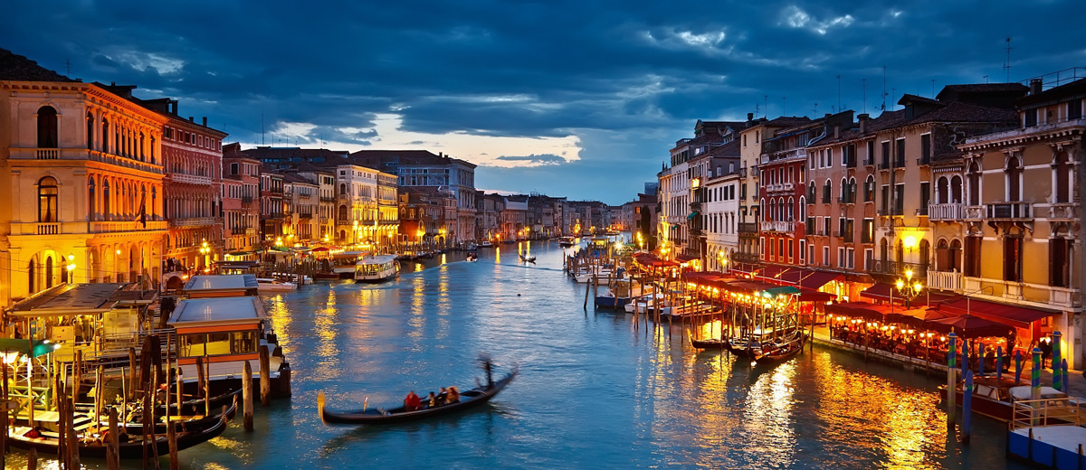 venise italie voyage groupe canaux gondoles