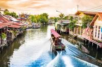 boat bateau canal bangkok
